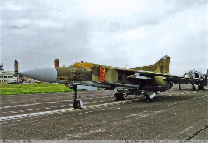 Tiêm kích MiG-23 do Liên Xô sản xuất (ảnh minh hoạ)